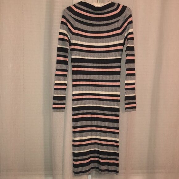 Motherhood Mat S Gray Pink White Horizontal Striped Ribbed Knit Dress - Picture 2 of 11